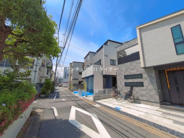 江戸川区西小松川町の新築一戸建