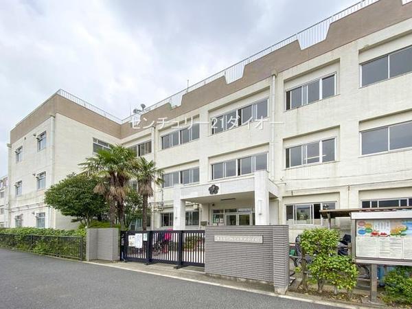 葛飾区奥戸９丁目の中古一戸建て(葛飾区立奥戸小学校)