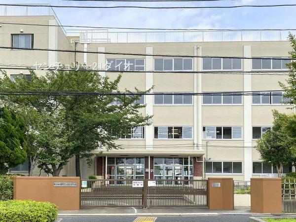葛飾区奥戸９丁目の中古一戸建て(葛飾区立奥戸中学校)