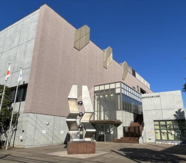 レクセルマンション浦安(浦安市立図書館当代島分館)