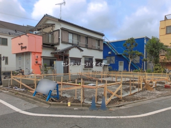 江戸川区松本２丁目の新築一戸建