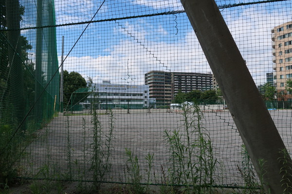 コスモ葛西臨海公園(江戸川区立南葛西第二中学校)