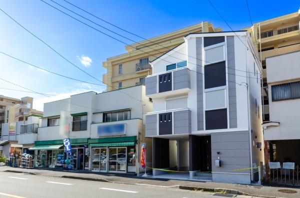 横浜市磯子区岡村８丁目の新築一戸建