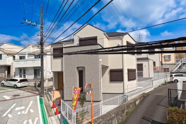 横浜市戸塚区戸塚町の新築一戸建