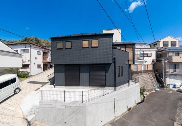 横浜市磯子区岡村４丁目の新築一戸建