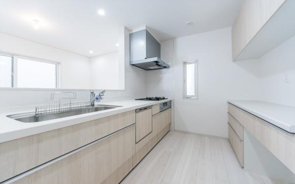 茅ヶ崎市今宿の中古一戸建て(キッチン)