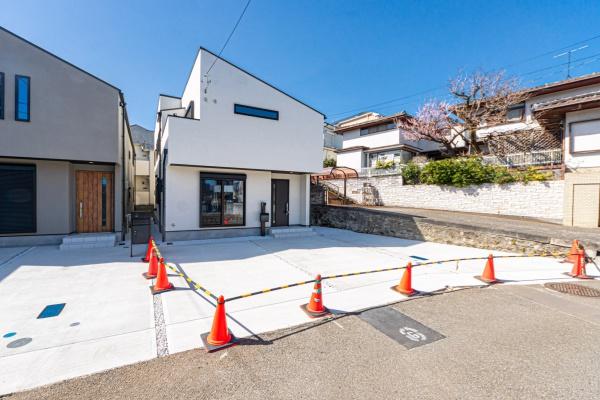 横浜市神奈川区三ツ沢南町の新築一戸建
