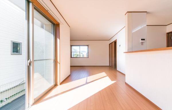 藤沢市鵠沼松が岡２丁目の中古一戸建て