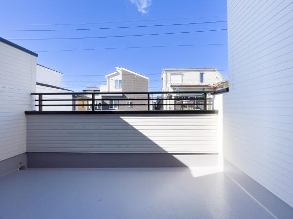 横浜市中区本牧元町の新築一戸建