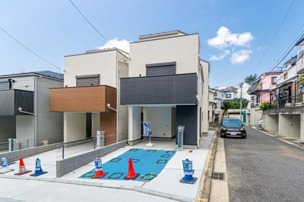 横浜市南区三春台の新築一戸建