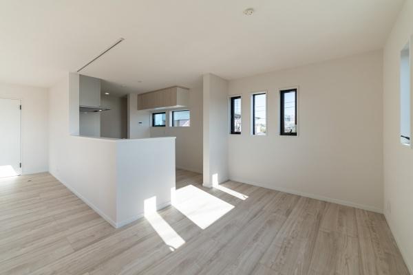茅ヶ崎市西久保の新築一戸建
