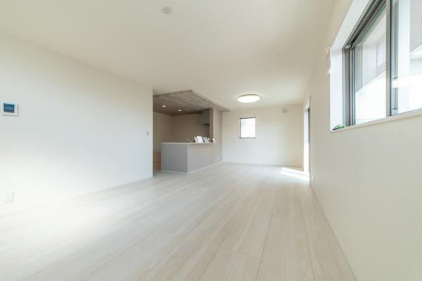 横浜市金沢区西柴２丁目の新築一戸建