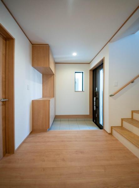 藤沢市鵠沼神明４丁目の新築一戸建