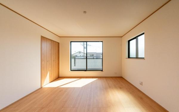 藤沢市鵠沼神明４丁目の新築一戸建