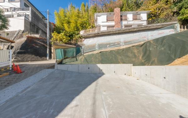 藤沢市白旗４丁目の新築一戸建