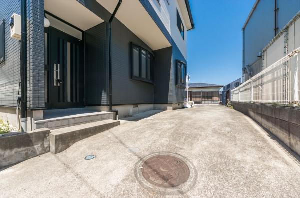 藤沢市鵠沼藤が谷４丁目の中古一戸建て