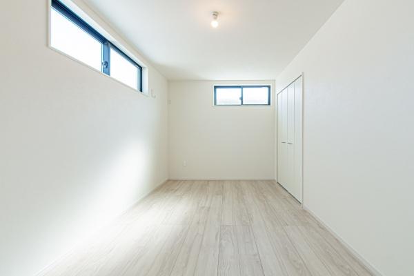 平塚市東真土４丁目の新築一戸建