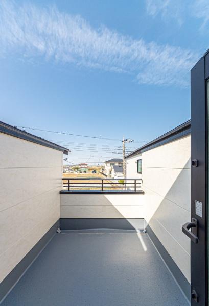 平塚市東真土４丁目の新築一戸建