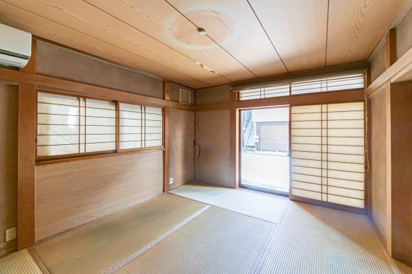 横浜市鶴見区仲通２丁目の中古一戸建て