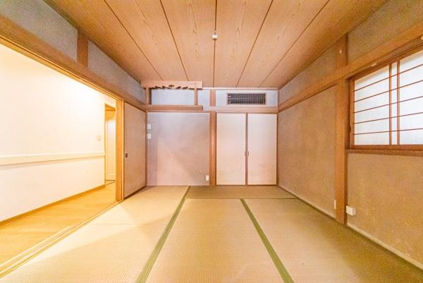 横浜市鶴見区仲通２丁目の中古一戸建て