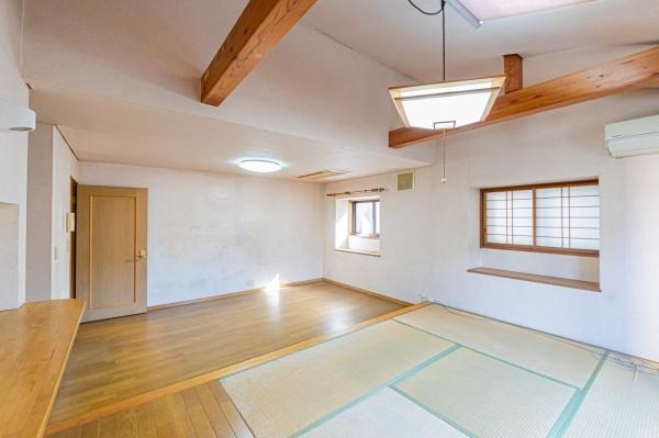 横浜市鶴見区仲通２丁目の中古一戸建