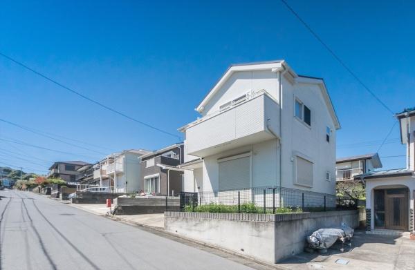 横須賀市粟田１丁目の中古一戸建