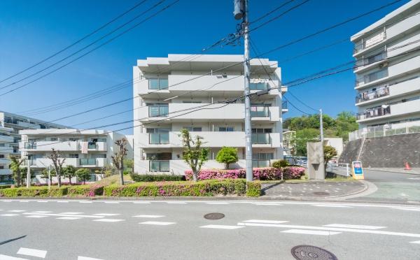 コスモ戸塚リベラヒルズＣ棟
