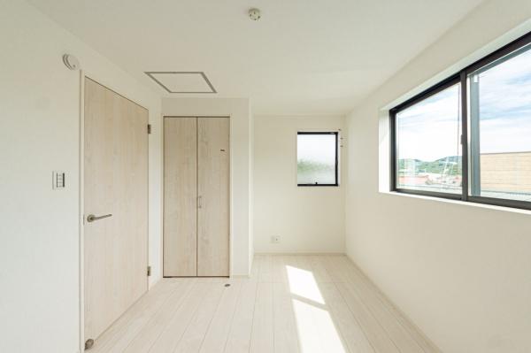 逗子市池子２丁目の新築一戸建
