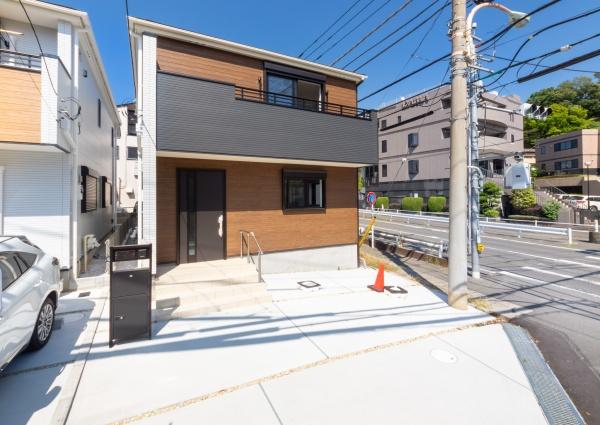 町田市本町田の新築一戸建