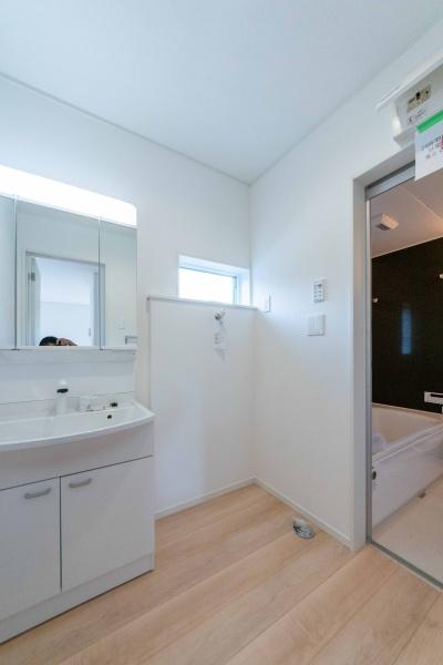 横浜市旭区上白根町の新築一戸建