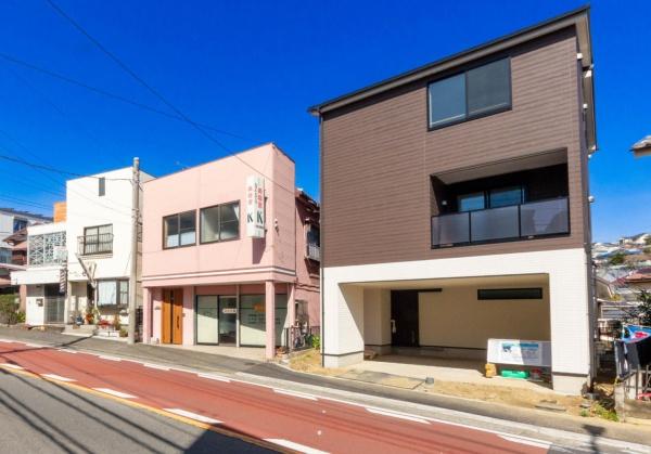 横浜市南区別所５丁目の新築一戸建