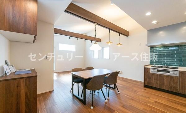 横浜市港南区東永谷3丁目の新築一戸建(リビング)