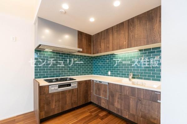 横浜市港南区東永谷3丁目の新築一戸建(キッチン)