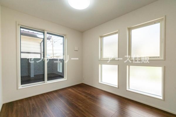 横浜市港南区東永谷3丁目の新築一戸建(洋室)