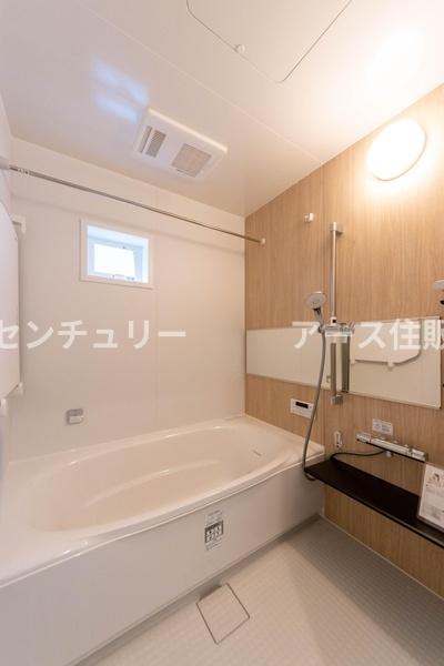 横浜市港南区東永谷3丁目の新築一戸建(バス)