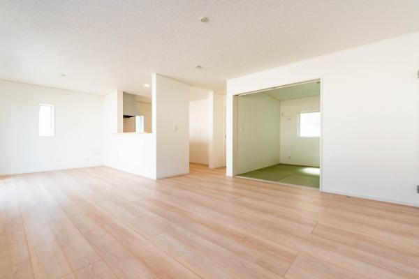 平塚市片岡の新築一戸建