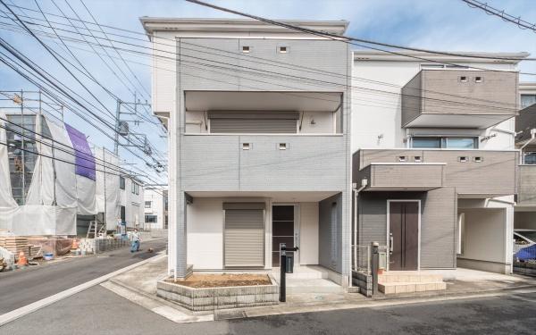 横浜市西区境之谷の中古一戸建