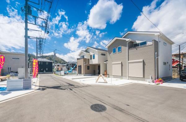 相模原市緑区城山１丁目の新築一戸建