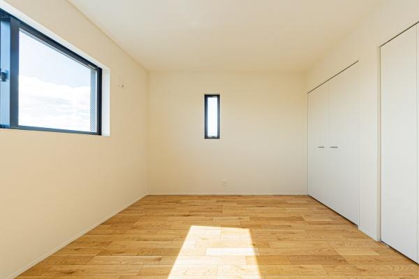 綾瀬市深谷中７丁目の新築一戸建