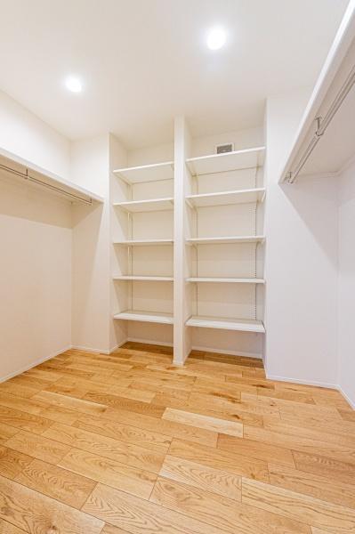 綾瀬市深谷中７丁目の新築一戸建