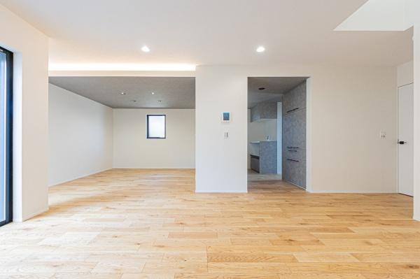綾瀬市深谷中７丁目の新築一戸建
