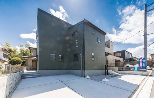 相模原市緑区若葉台３丁目の新築一戸建