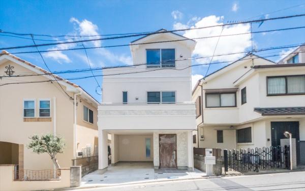 横浜市金沢区富岡西７丁目の新築一戸建