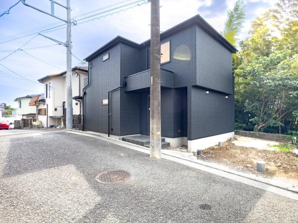 横浜市神奈川区菅田町の新築一戸建