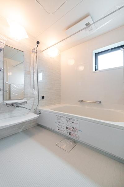 横浜市旭区二俣川2丁目の新築一戸建(バス)