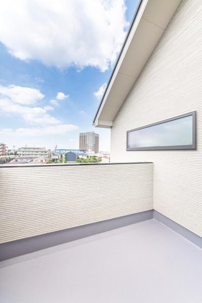 横浜市旭区二俣川2丁目の新築一戸建(バルコニー)