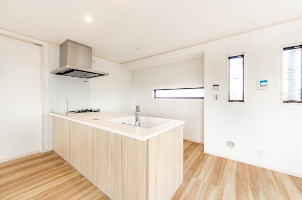 横浜市旭区二俣川2丁目の新築一戸建(キッチン)