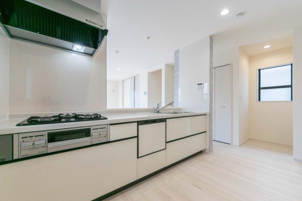 横浜市瀬谷区阿久和西２丁目の新築一戸建