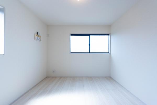 横浜市港北区小机町の新築一戸建