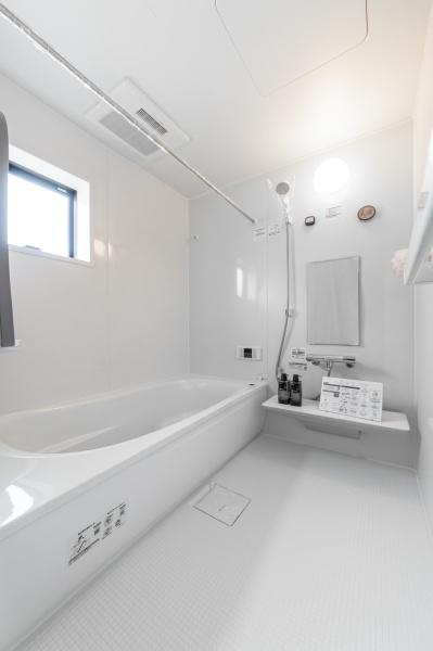 横須賀市湘南鷹取５丁目の新築一戸建